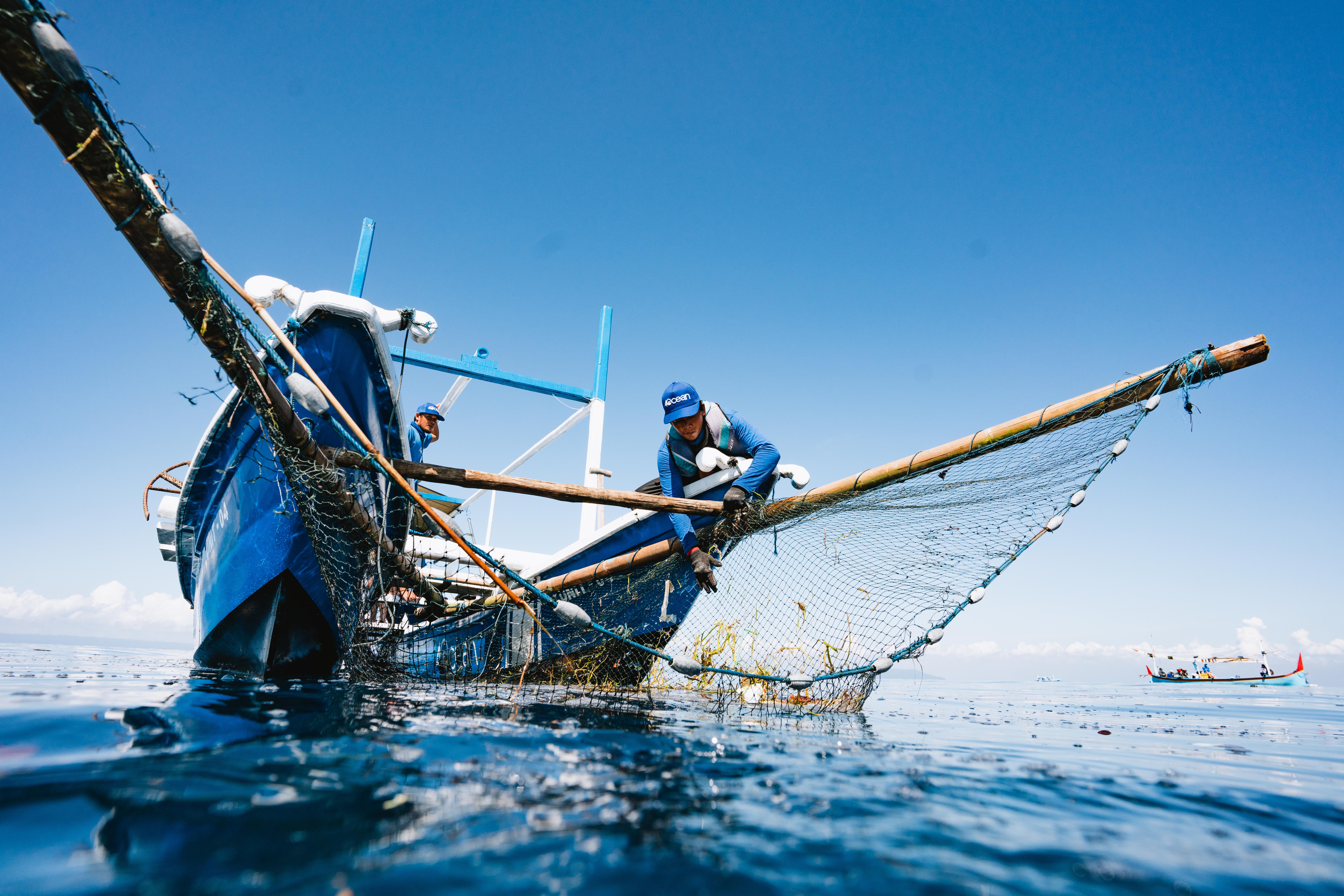 Beach cleanup effort